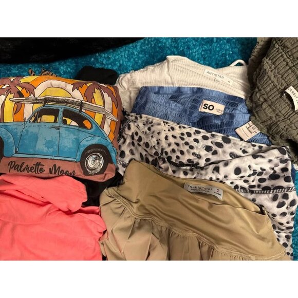 Lot of Girls 10 / 12 Outfits (14 Pieces) - Picture 3 of 5